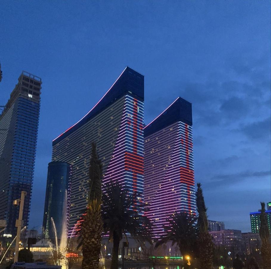 Orbi Sea View Apartment Батумі Екстер'єр фото